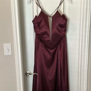 SIZE
COLOR
22
WINE
VEN STYLE GS290063 WINE
LONG HIGH NECK WILLUSION